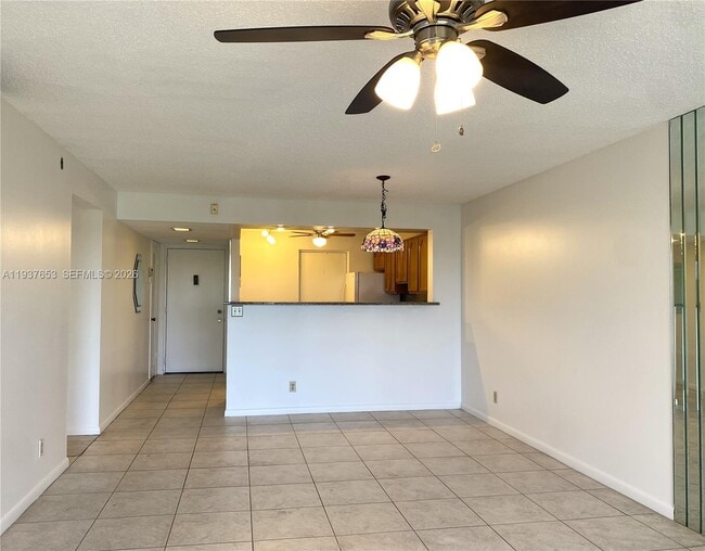 Photo - 2322 S Cypress Bend Dr Unit 711