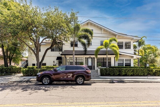 Building Photo - 1020 S Rome Ave Unit A