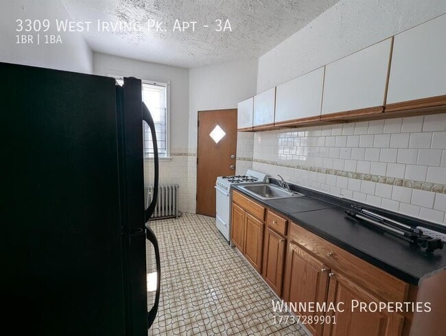 Photo - 3309 W Irving Park Rd Unit 3A