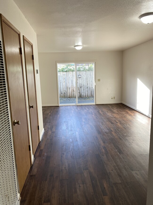 Photo - 236 2nd Ave