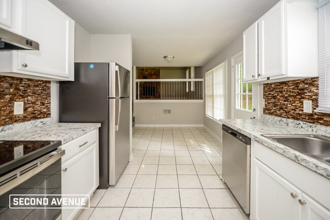 Photo - 2209 Summertown Dr