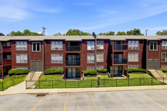 Building Photo - Eagles Eyrie Apartments