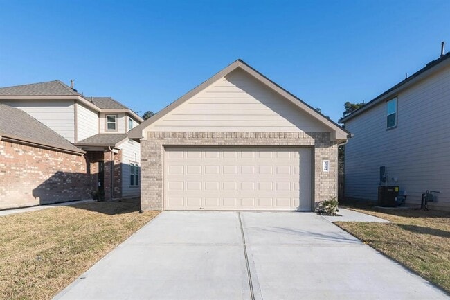 Building Photo - 17430 Linthorne St Rental