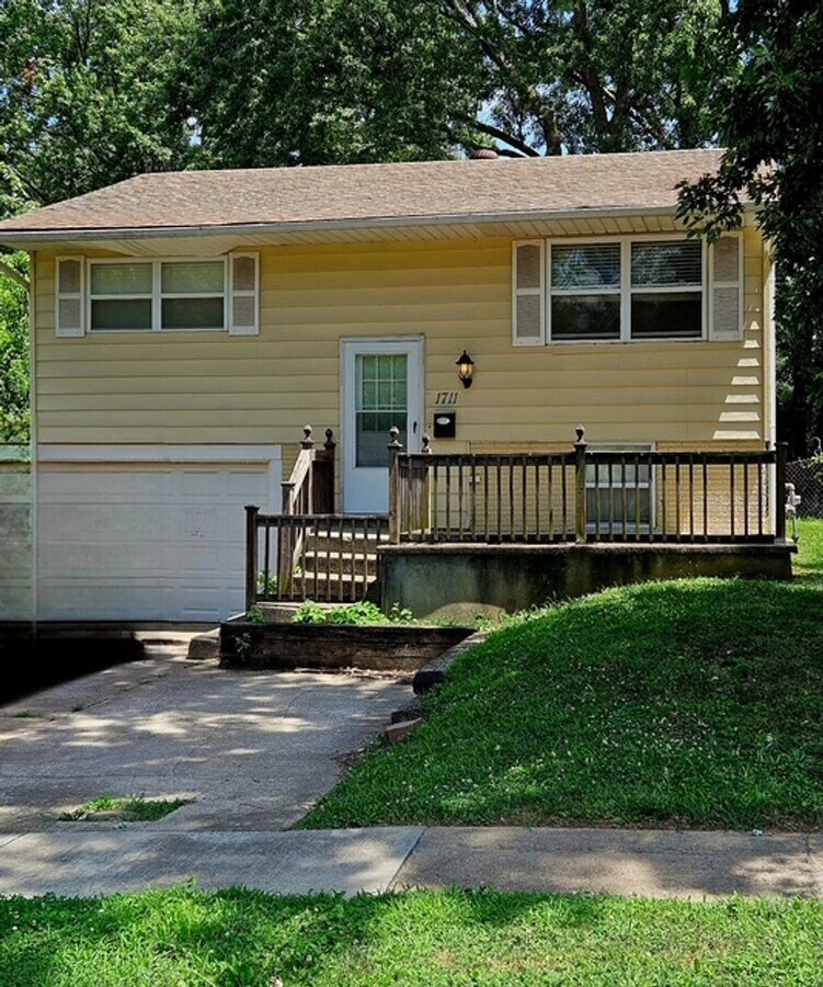 Photo - COMING SOON!  Independence, MO $1,425.00