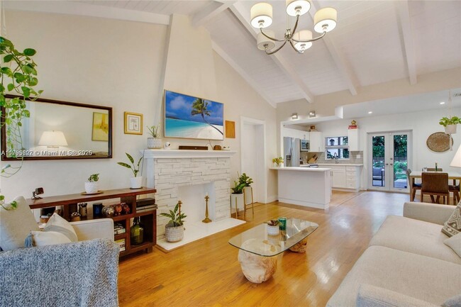 Photo - 45 NW 93rd St House