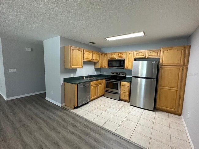 Building Photo - 605 2nd Ave E Rental