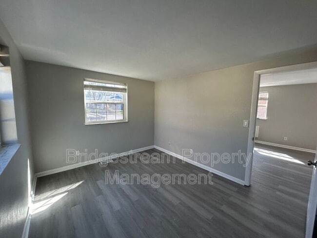 Photo - 2605 Revere Ave