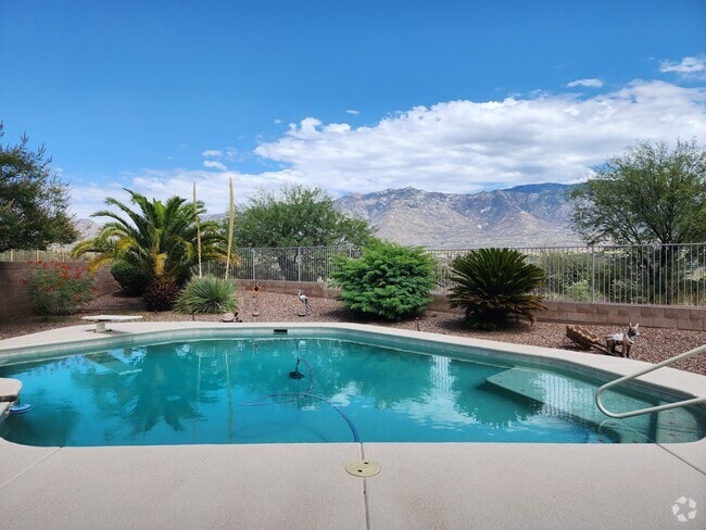 Building Photo - 15156 N Rugged Lark Dr Rental