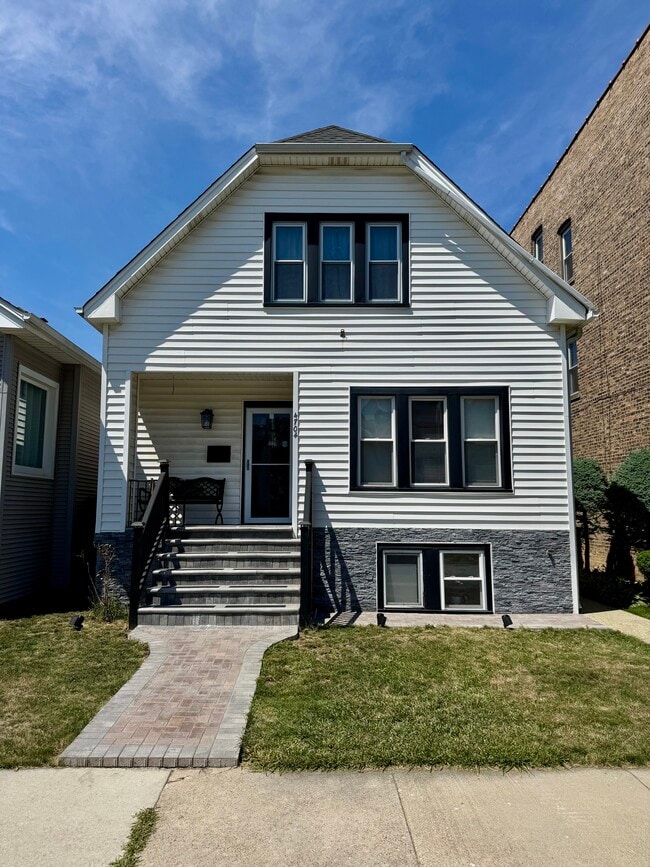 Photo - 4704 W Waveland Ave Unit Floor 2