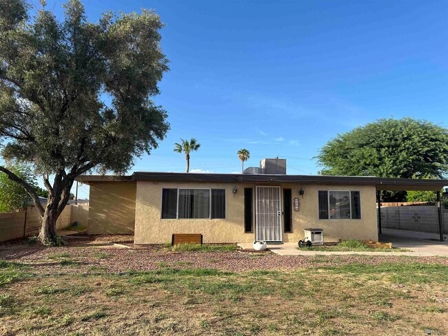 Building Photo - 1294 W 19th St Rental