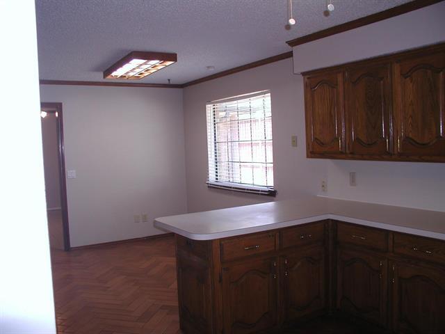 Photo - 908 Spring Brook Dr