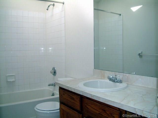 Photo - 124 Coalpit Hill Rd Unidad 73