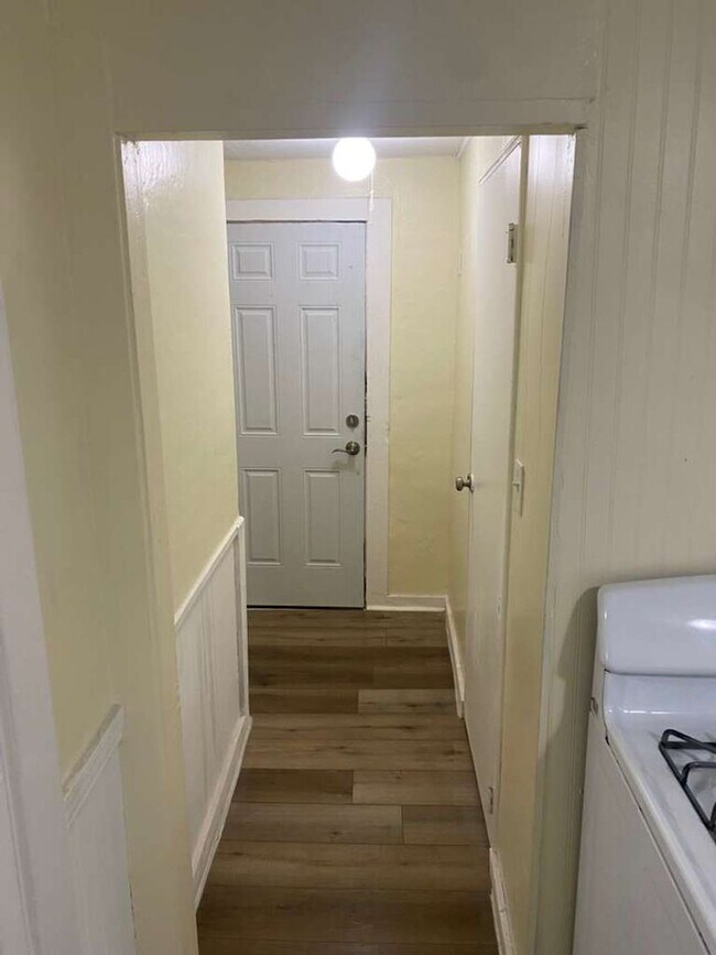 Photo - 2219 W 103rd St Unidad Up