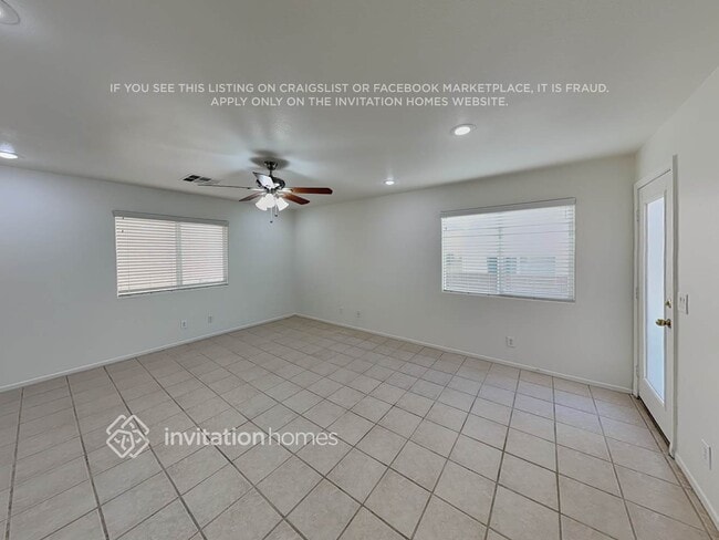 Photo - 9274 Hollander Ave