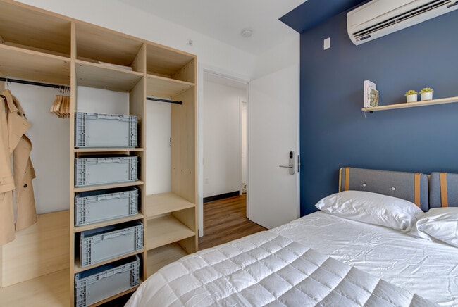 Williamsburg House by Outpost