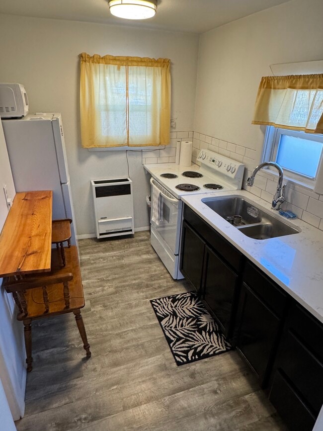 Photo - 423 Cheyenne Blvd