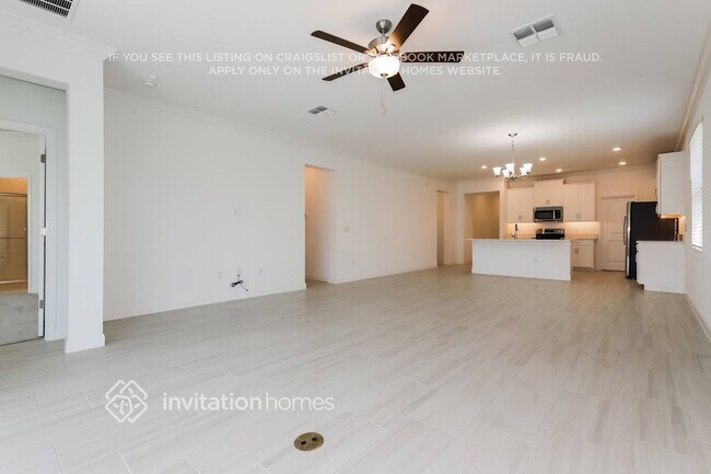 Photo - 14328 20th St E