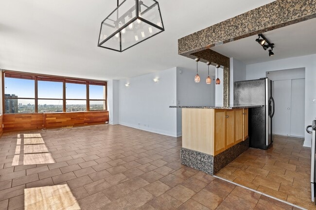 Photo - 655 W Irving Park Rd Unit 4101