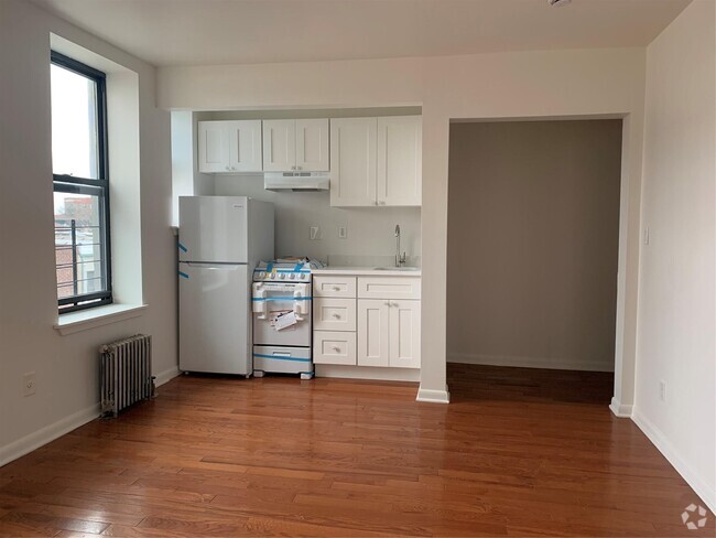 Building Photo - 39-23 57th St Unit D4 Rental