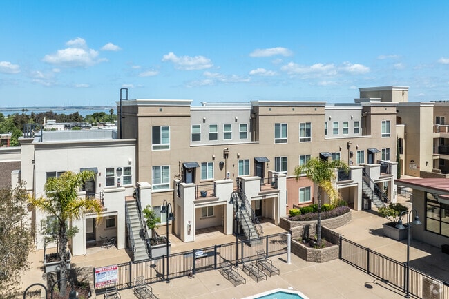 exterior - Vidrio Homes