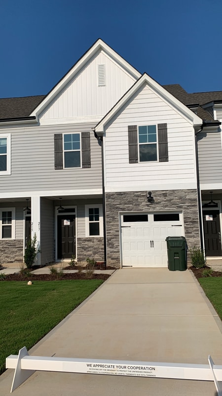 Photo - 217 Peach Orch Ct