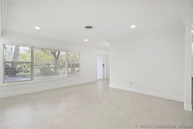 Photo - 1230 NW Fork Rd