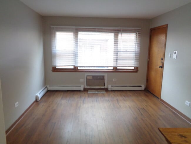 Photo - 10533 Parkside Ave