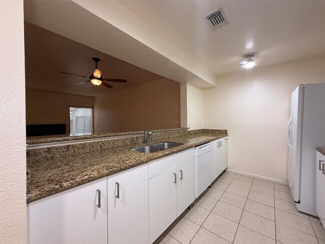 Photo - 1629 S Kirkwood Rd Unit 202