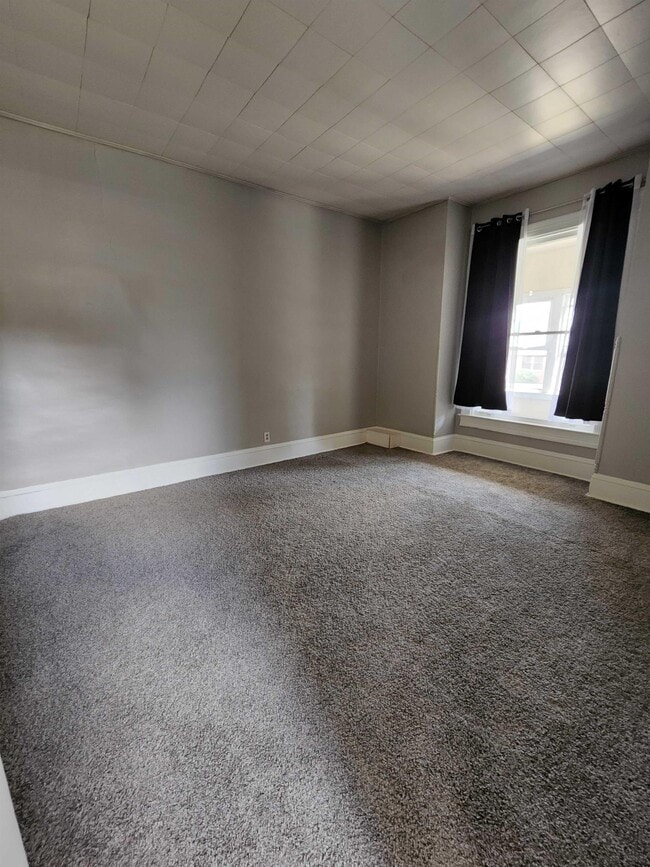 Photo - 1107 Ave F Unit 1107 Lower