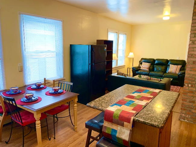 Photo - 206 California Ave Unit 206C-2R