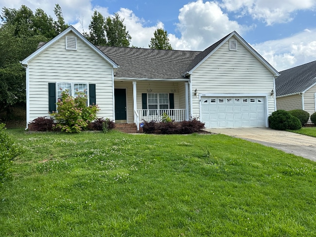 Building Photo - 4722 Lone Tree Ct Rental