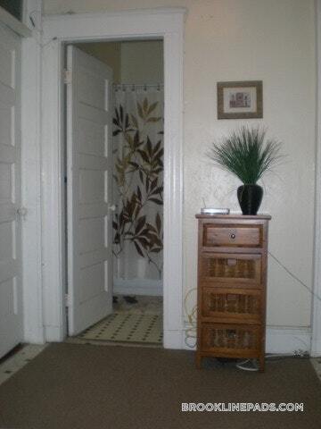 Photo - 208 Winthrop Rd Unit 6