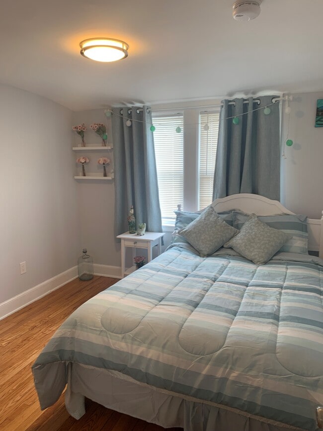 Photo - 47 Whiton Ave Unit 2