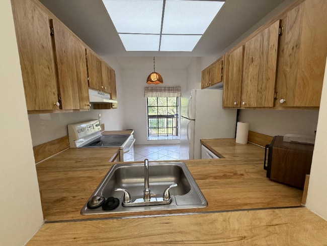 Photo - 1953 SW 15th St Unit 78