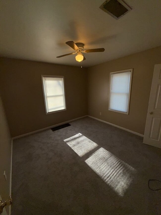 Photo - 2556 Sweetser Avenue Evansville, IN 47714