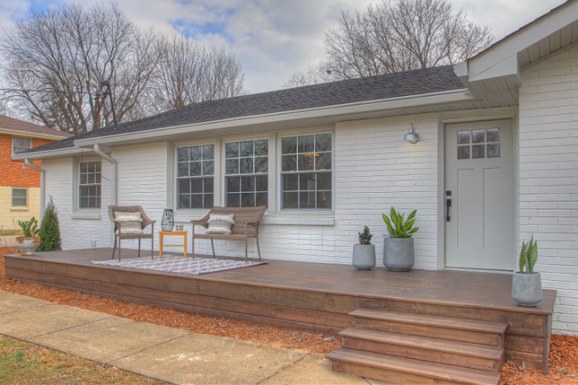 131 McBratney Dr