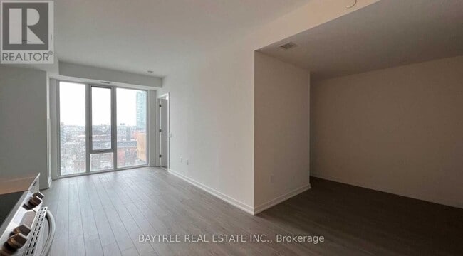 Photo - 50 Power St Unit 811