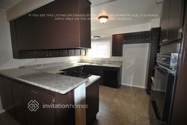 Photo - 23637 Canerwell St