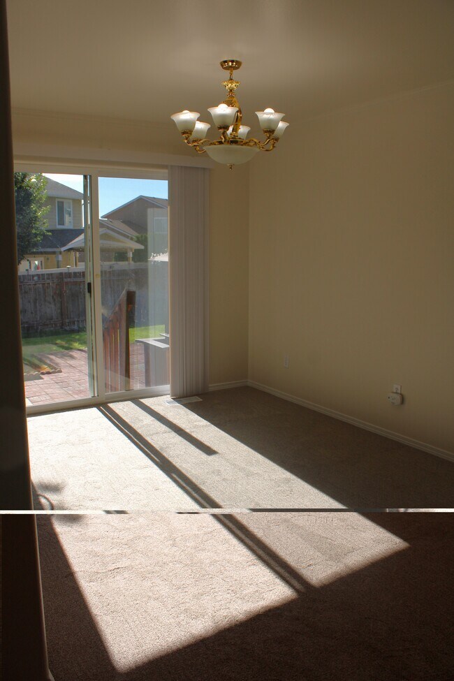 Photo - 1497 Trisha Way
