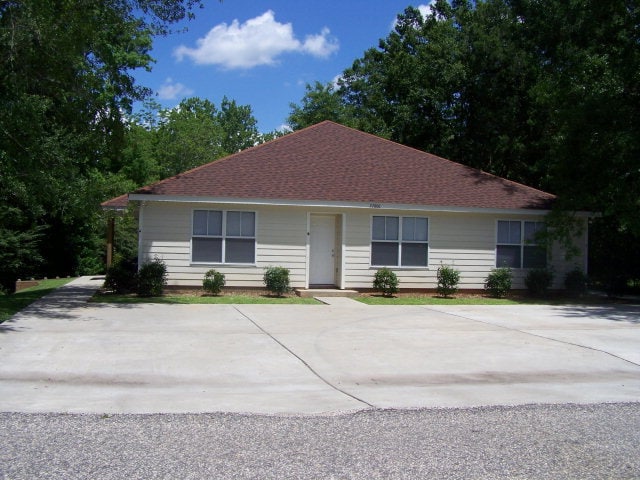 Photo - 22800 St Paul St