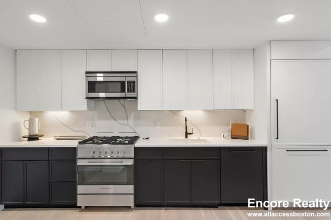 Building Photo - 50 Leo M Birmingham Pkwy Unit 610