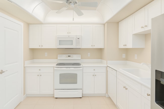 Photo - 1147 Hillsboro Mile