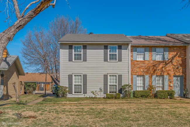 Photo - 10120 Carlsbad Dr