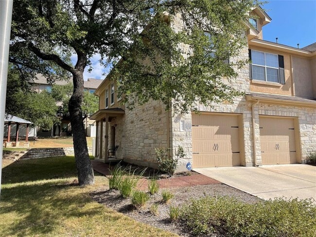 Photo - 700 Mandarin Flyway