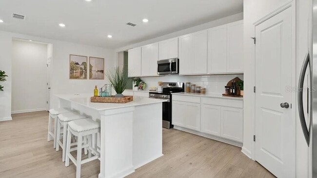 Photo - 5075 Loggia Ln