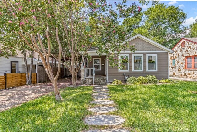 Building Photo - 4702 Rosedale Ave Rental