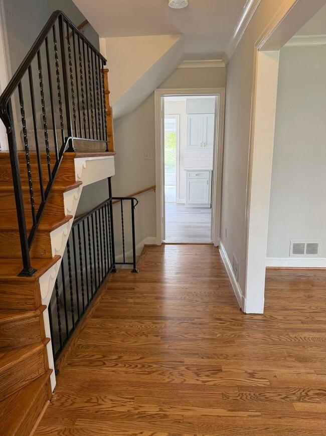 Photo - Lovely Home In Sought After Westmoreland Hills