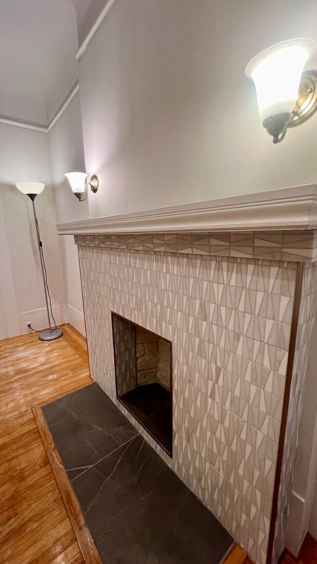 Photo - 622-626 Leavenworth St Unidad 622