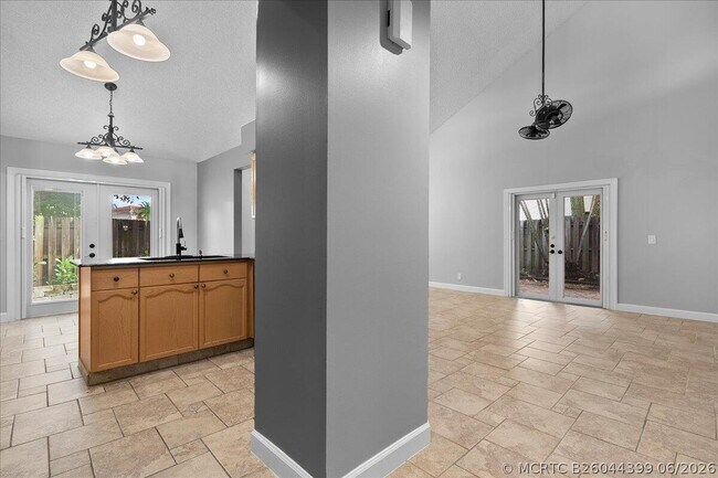 Photo - 1714 Shoreside Cir