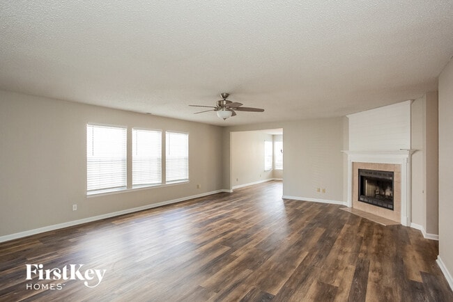 Photo - 10265 Lothbury Cir